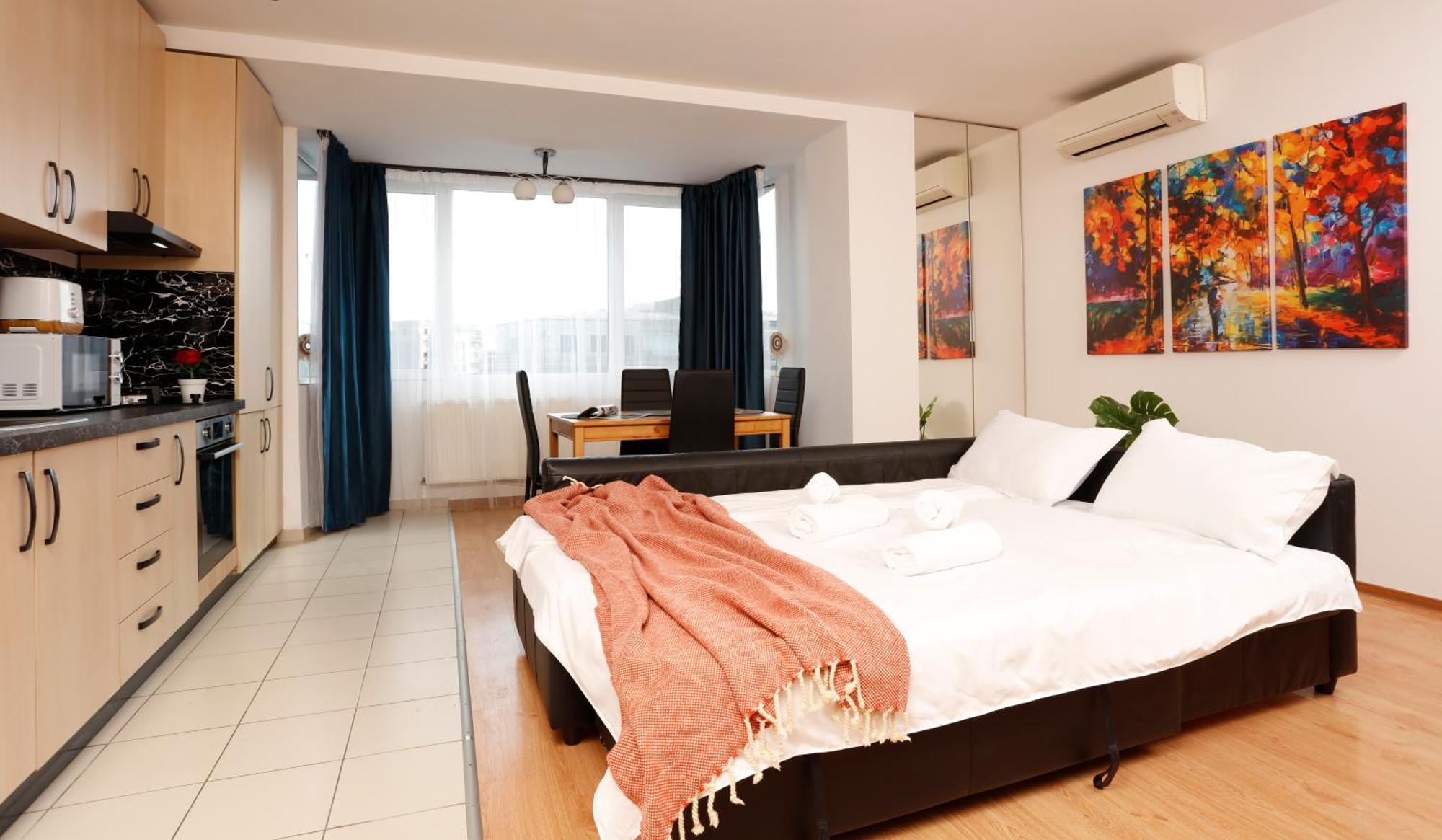 Enchanting Retreat - Historic Old Town - Pet-Friendly Haven - Steps From Unirii Bukarest Eksteriør billede