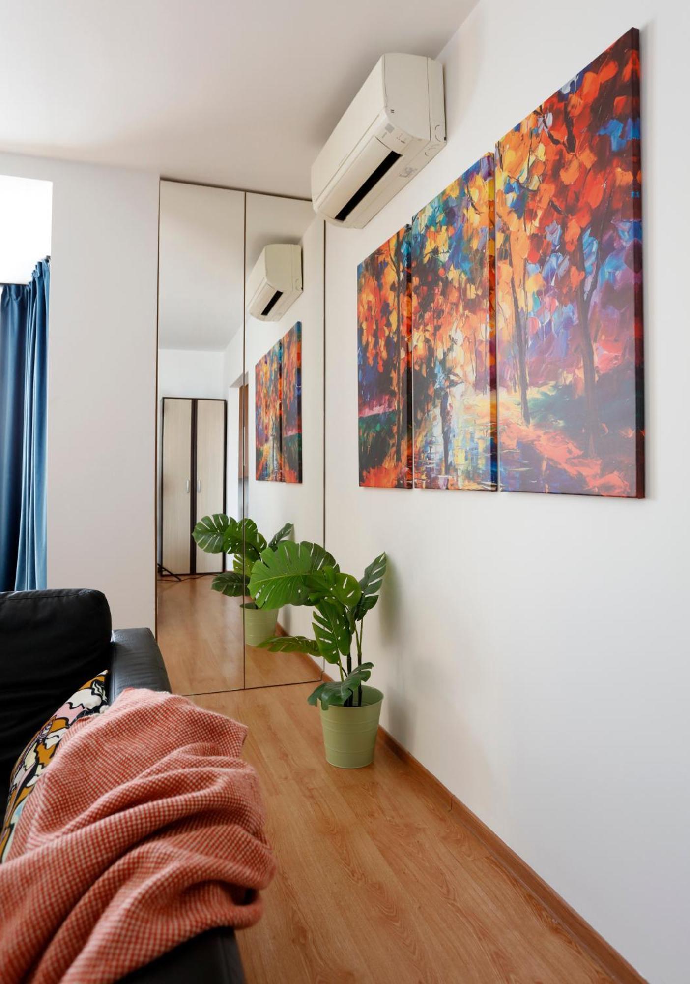 Enchanting Retreat - Historic Old Town - Pet-Friendly Haven - Steps From Unirii Bukarest Eksteriør billede