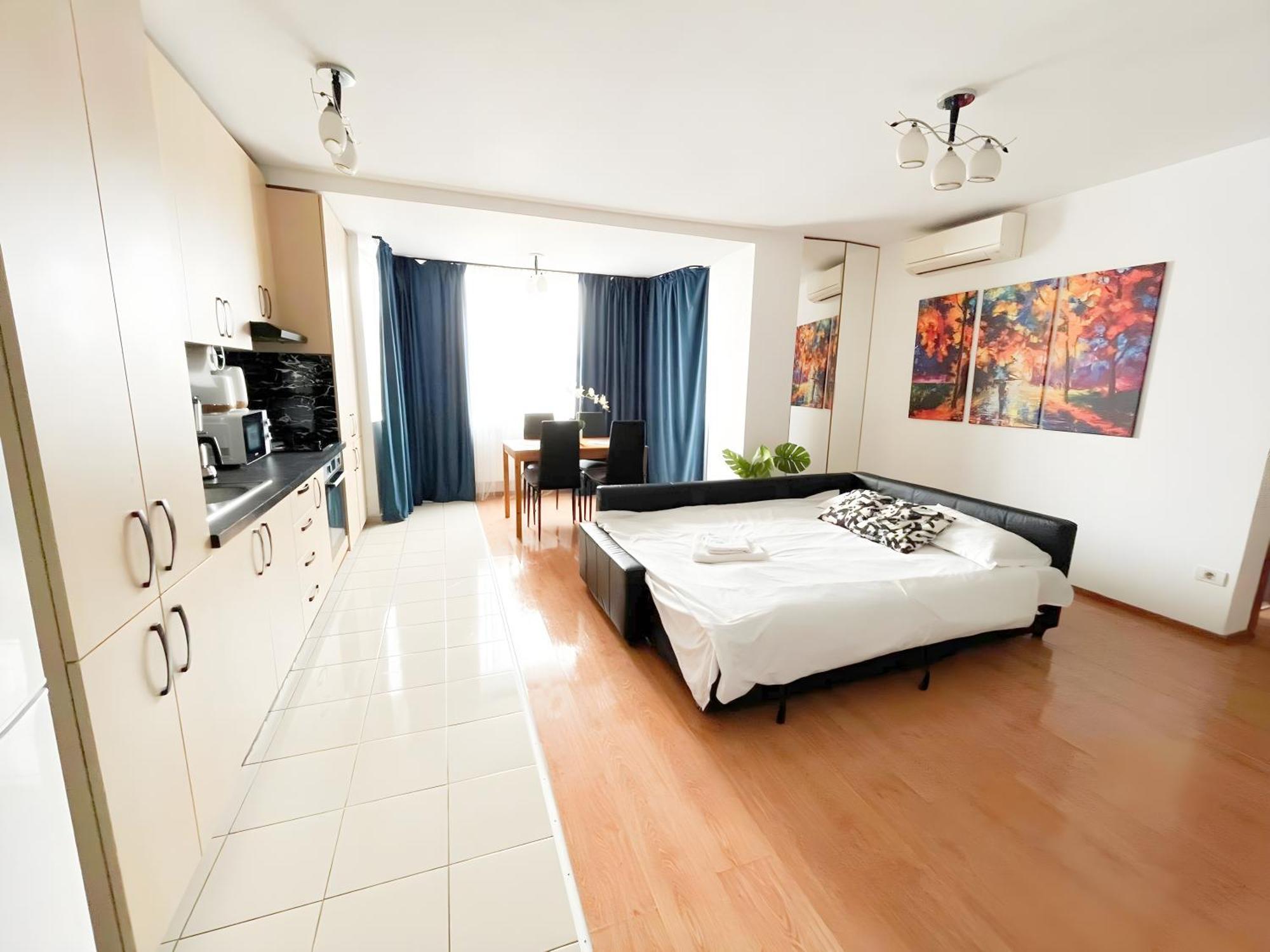 Enchanting Retreat - Historic Old Town - Pet-Friendly Haven - Steps From Unirii Bukarest Eksteriør billede